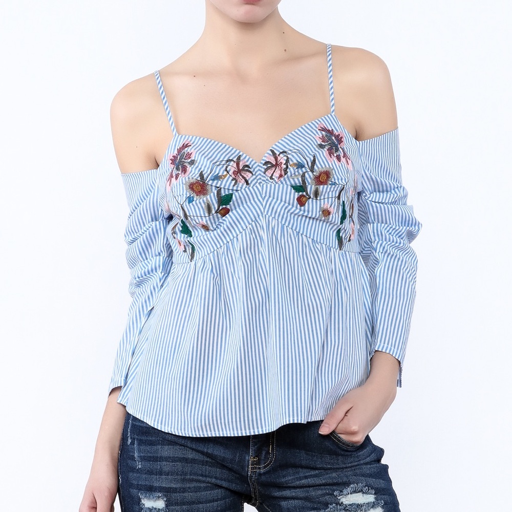 Lulumari floral embroidered cold shoulder striped babydoll top size S
